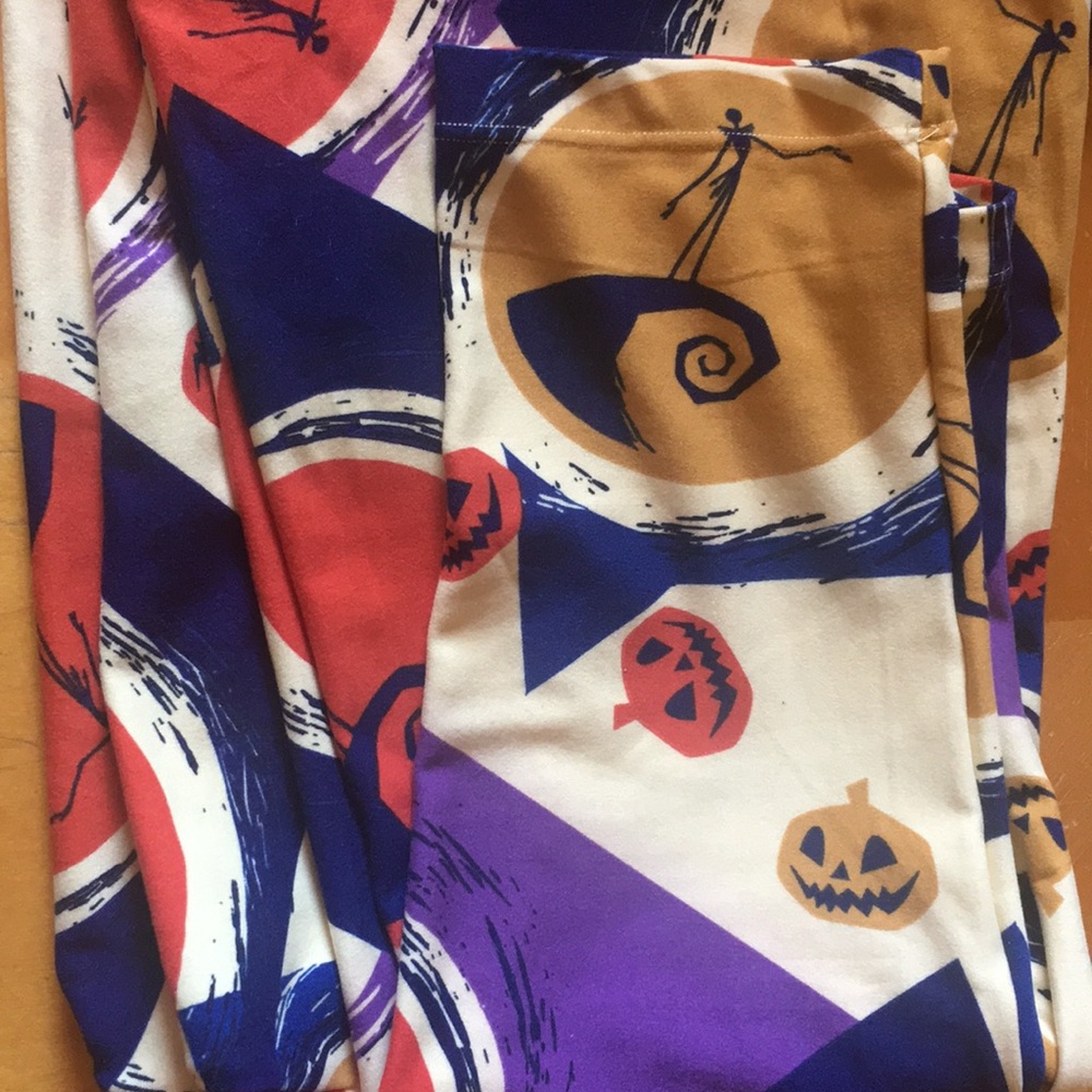 LLR TC2 Nightmare Before Christmas leggings